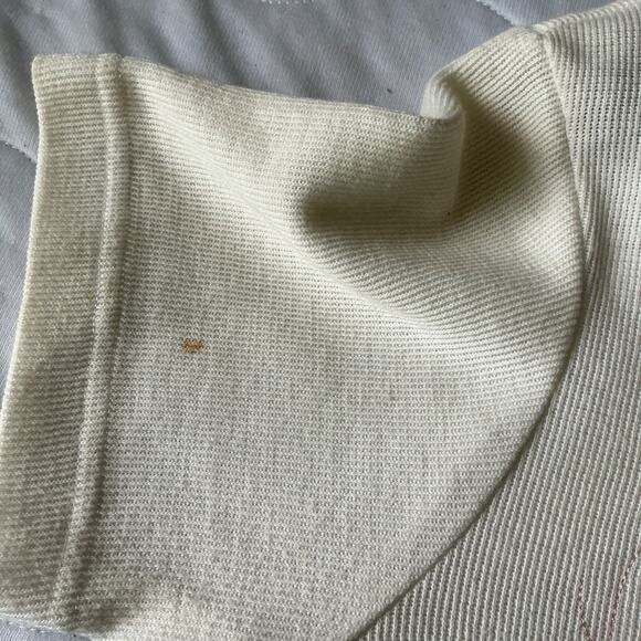 Vintage TEDDI Woman Short Sleeve Sweater Embroidered Angels Crystal Button Small - Picture 7 of 14